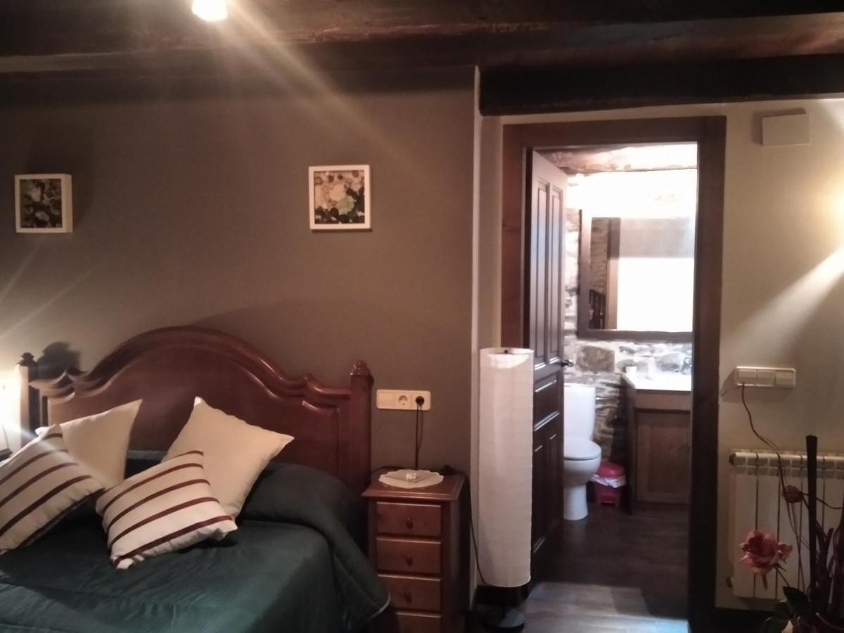 סנטה אאולליה דה אוסקוס Apartamento La Corrada מראה חיצוני תמונה